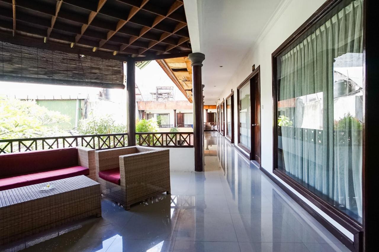 Taman Ayu Legian Hotel Exterior photo