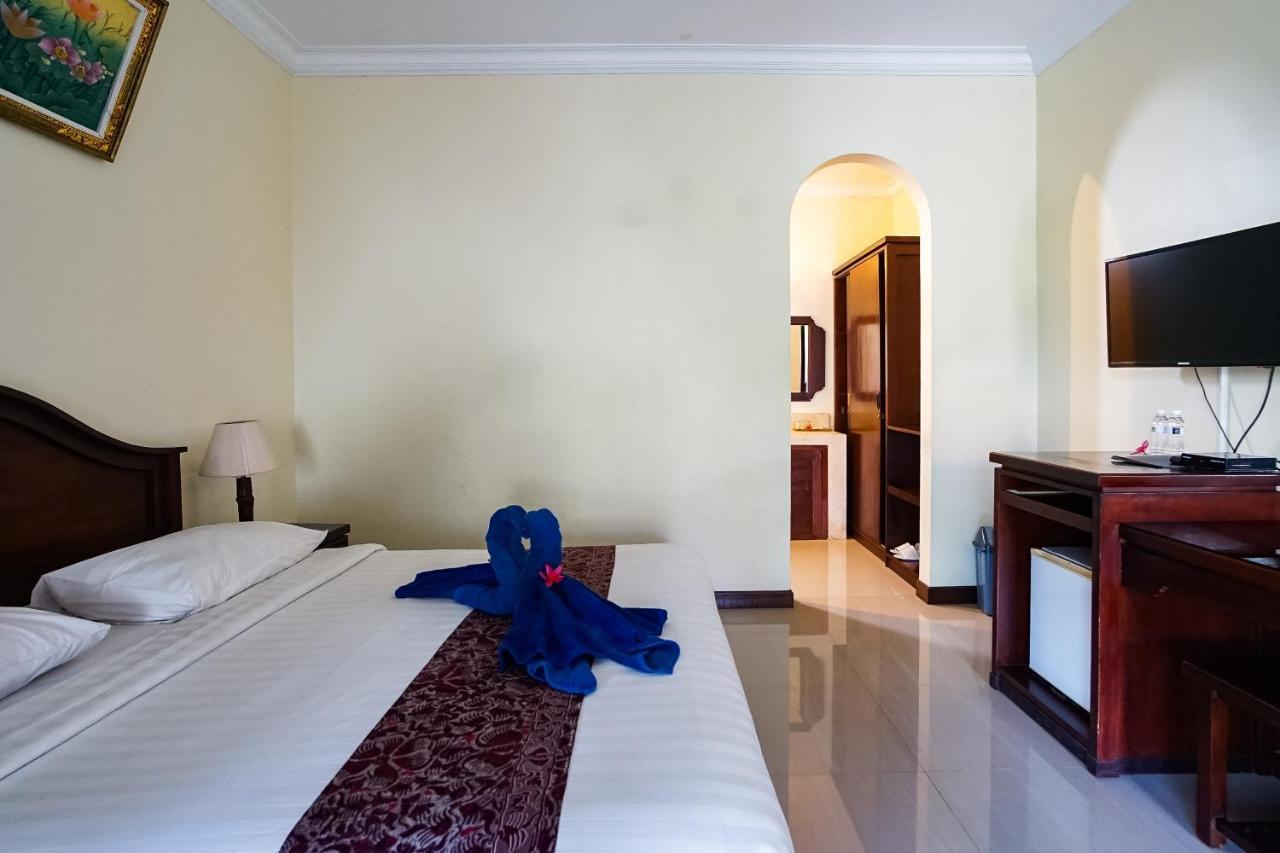 Taman Ayu Legian Hotel Exterior photo