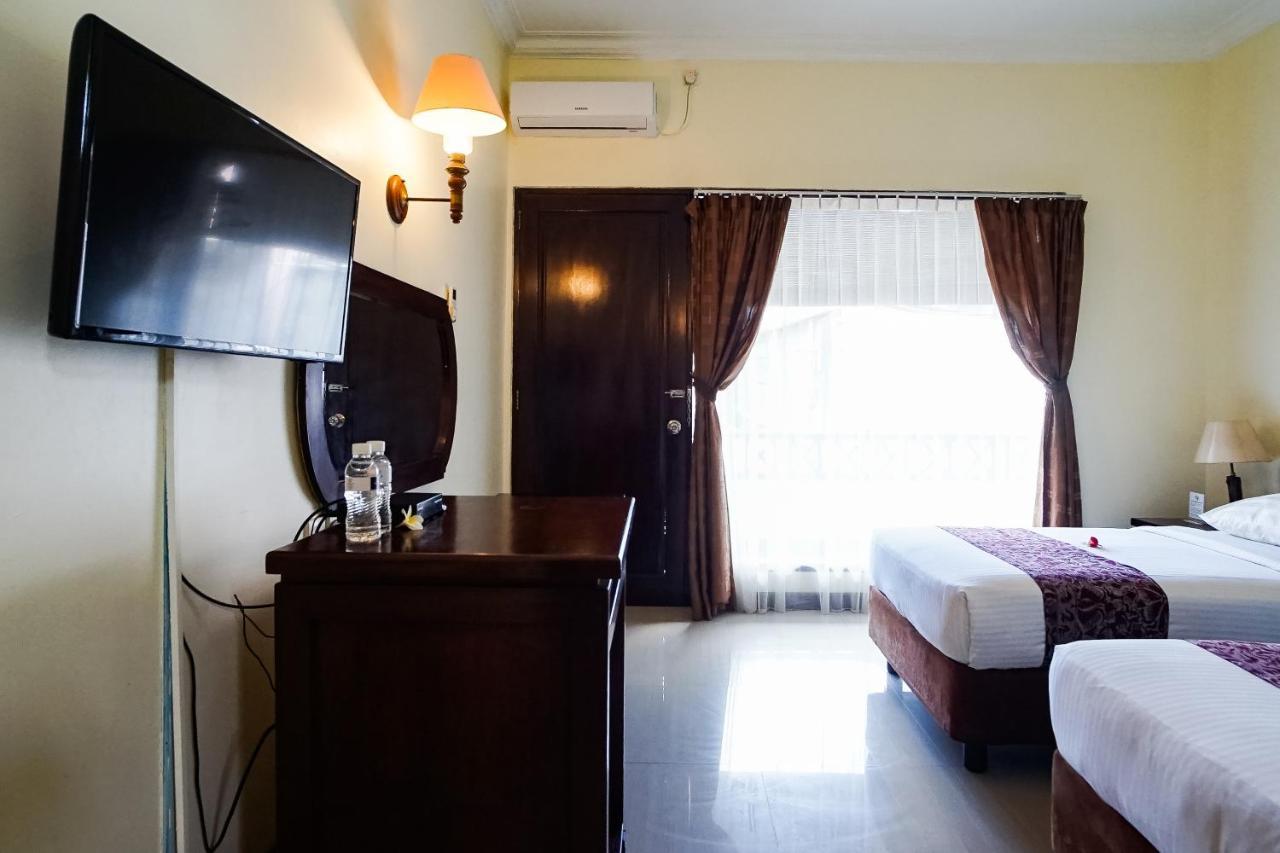Taman Ayu Legian Hotel Exterior photo
